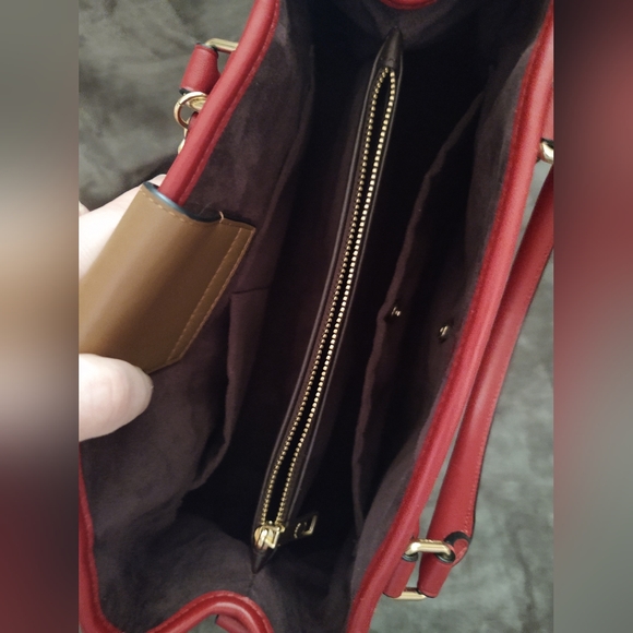 Coach #55451 Margot Red Signature Debossed Patent Leather Carryall Purse Handbag - Picture 8 of 12